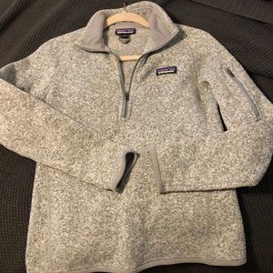 Patagonia quarter zip sweater